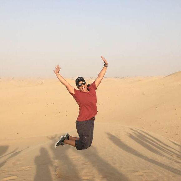 Meet your Posher, Claudia - Picture 1 of 1